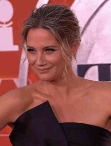 Farmer Wants A Wife USA 2025 Presenter: